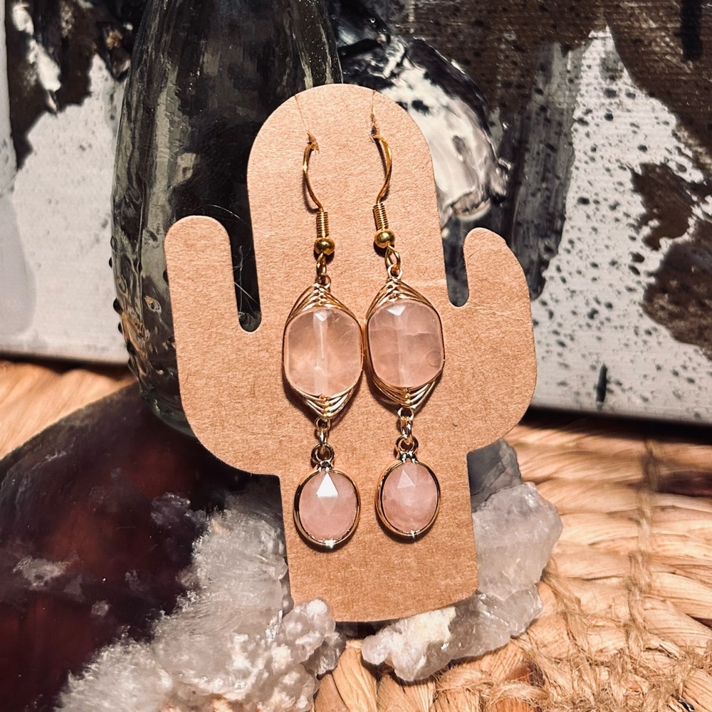 🪄Handmade by me 🪄Dangle Earrings - Gold Plated Wire Wrapped Pink Gem Like Beads